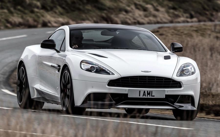 Aston Martin Vanquish Carbon White (UK) '2014 - 16